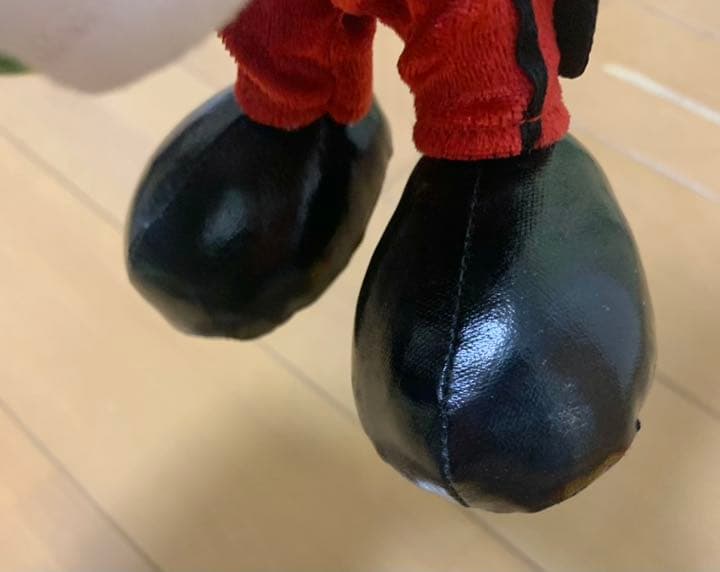 ミッキーのぬいぐるみ