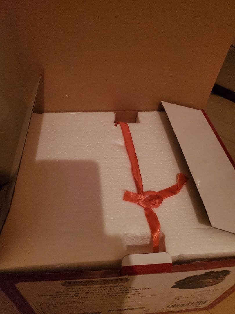 ジブリ　紅の豚　ポルコのアジト　ライトアップサウンドジオラマ