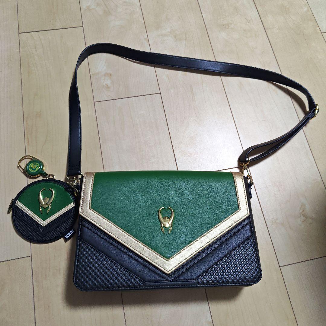 marvel　ロキ　ショルダーバック＋パスケース