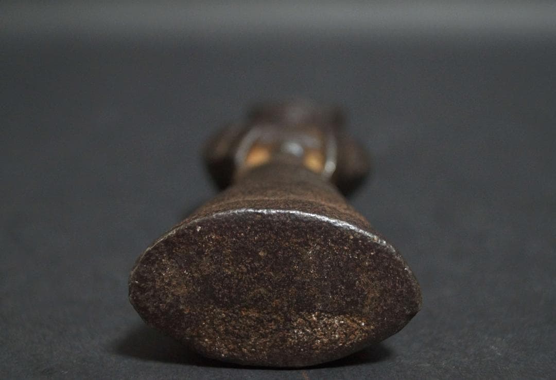 書道具 古鉄製 金工細工文官立像 文鎮置物 オブジェ 書斎飾★時代物★