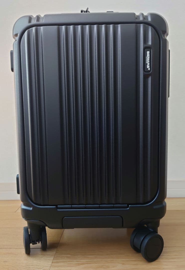 未使用 BERMAS キャリーケース No.60566 キャスターアップグレード