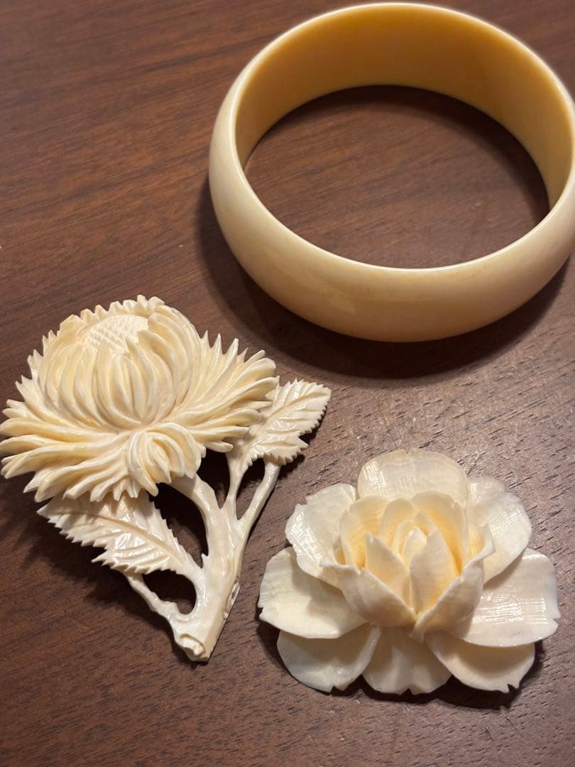 ニ*ン様 象牙調 ブローチ ブレスレット 3点 セット まとめ アンティーク ヴ