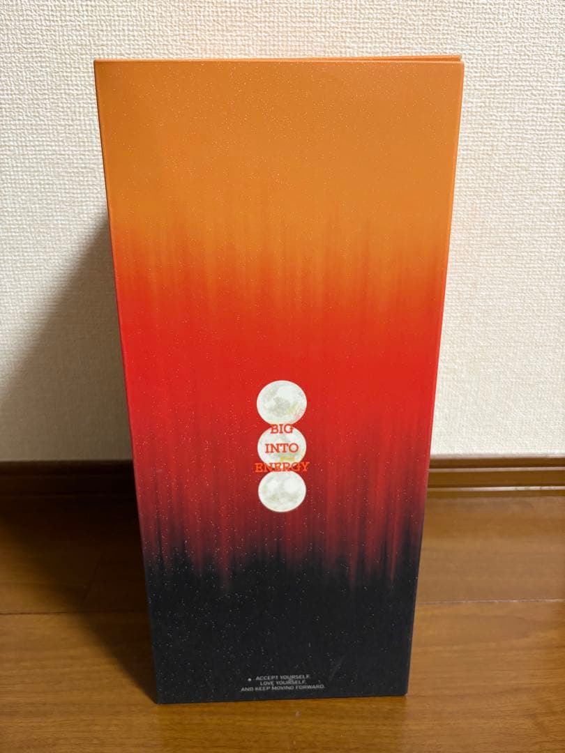 Big into Energy ROCK THE UNIVERS ラブブ