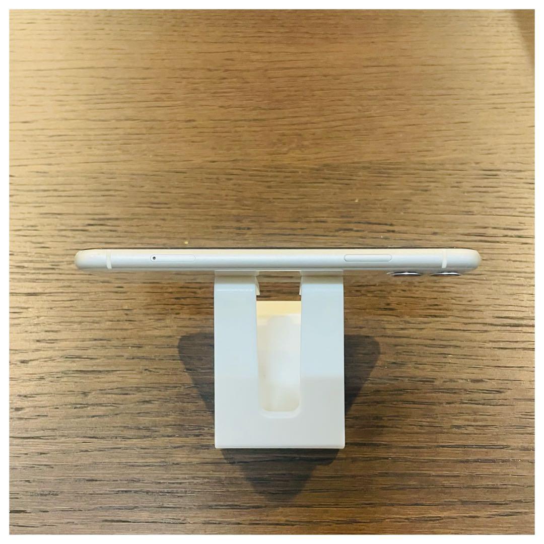 美品✨ iPhone11 本体 ホワイト 64GB SIMフリー 本体