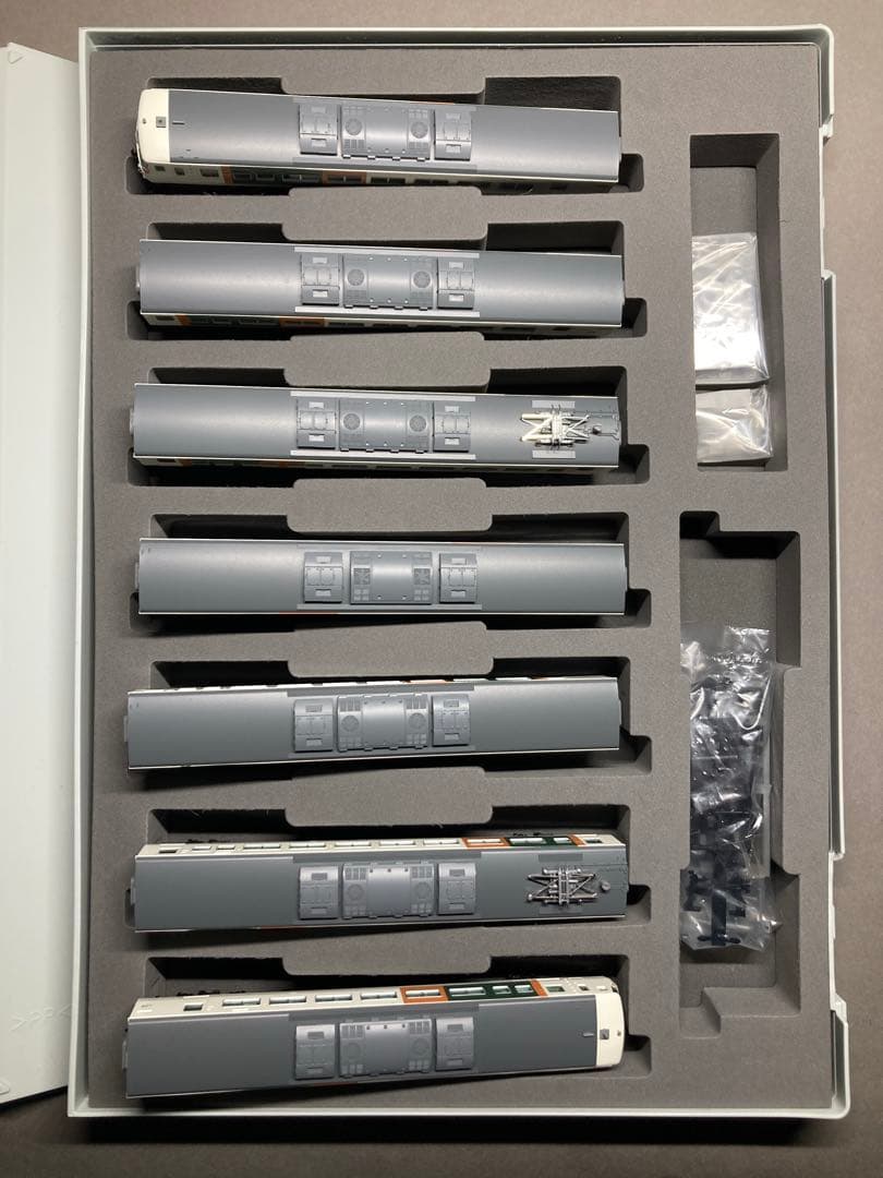 えんちゃん 室内灯付 185系200番台 新塗装 TOMIX 98398