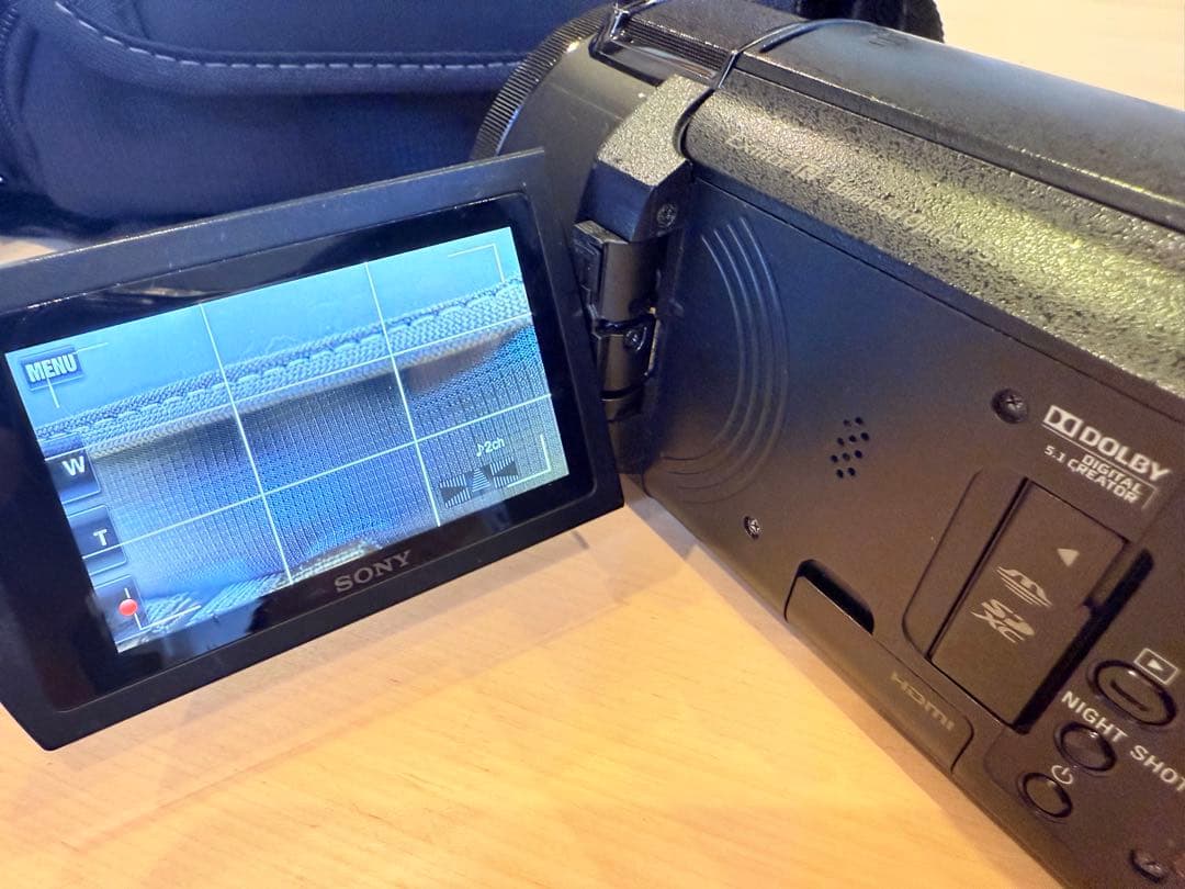 SONY FDR-AX60 4Kビデオカメラ 本体とケース・ストラップ付き