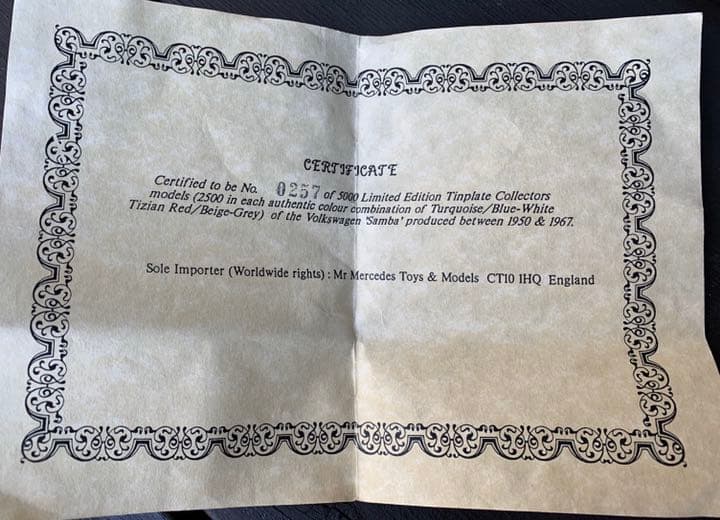 イチコーのブリキのフォルクスワーゲンバス・サンバ