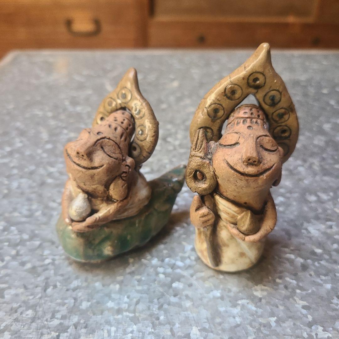 小さな神様　作家モノ　縁起物　雲　珠　タイ　インド　２個セット