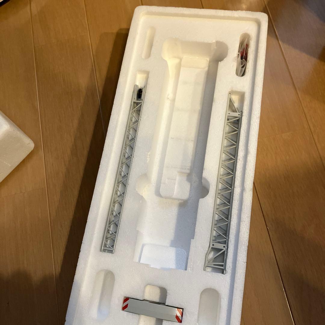 TADANO FAUN ATF 100-5 タダノ　ラフテレーンクレーン