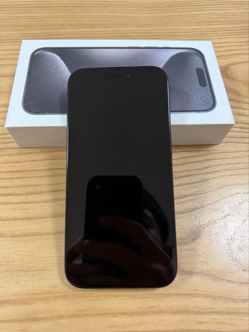 【あみ】Apple iPhone 15 Pro 128GB