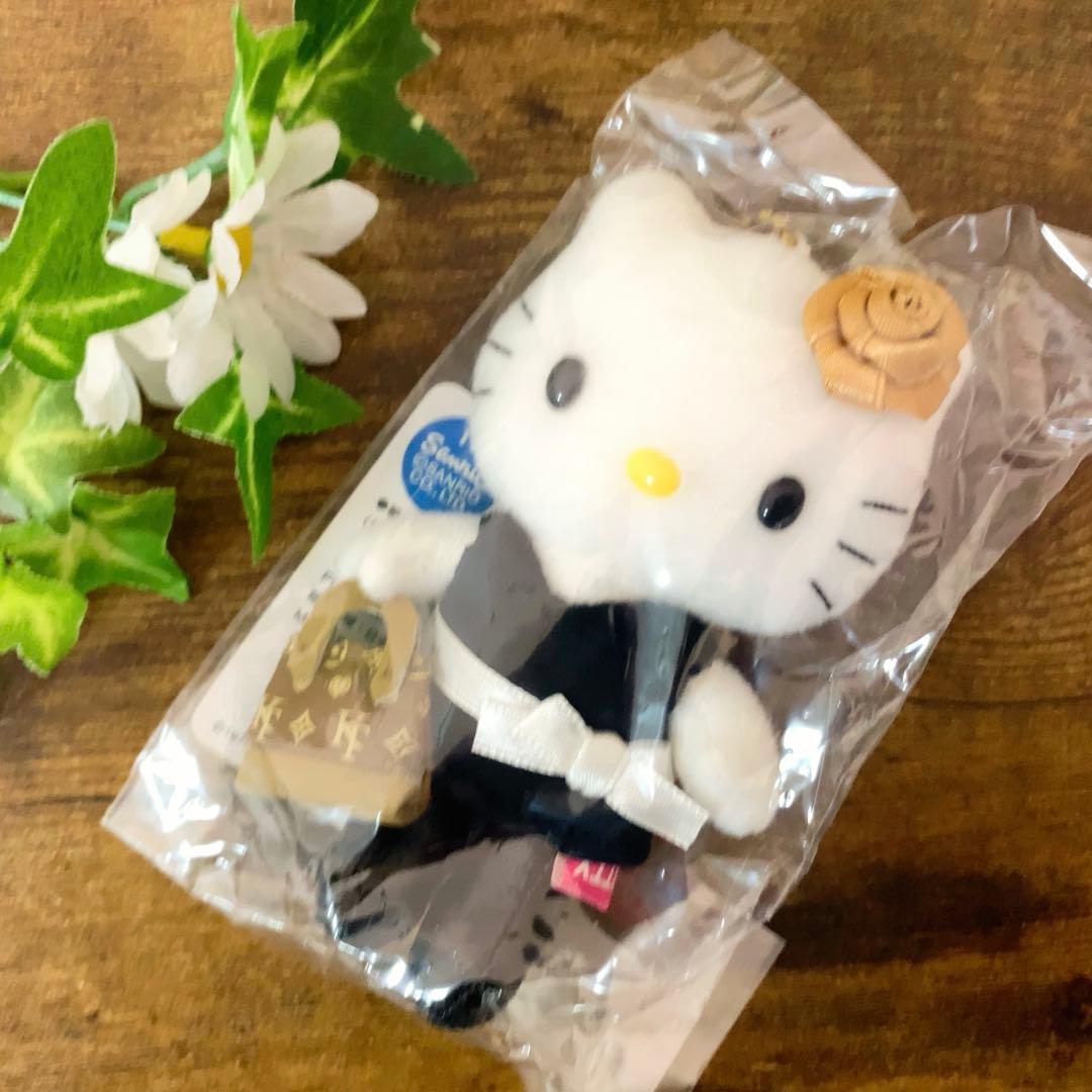 希少　ご当地キティ　東京限定 新宿バージョン　 ぬいぐるみ/根付/ボールペン3点