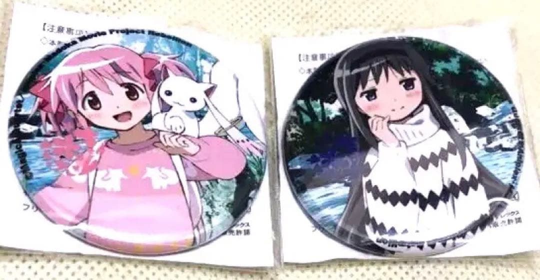 earthコラボ限定 缶バッジセット