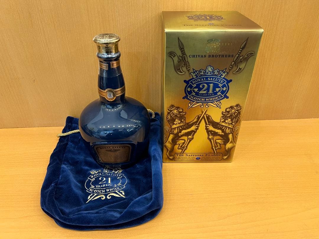 よ*う様 ⚪︎未開栓美品 ロイヤルサルート21年 青陶器ボトル スコッチウィスキ