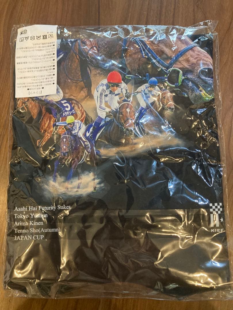 競馬ドウデュース　グッズ4点セット Tシャツ　タオル　手ぬぐい　アクリルスタンド