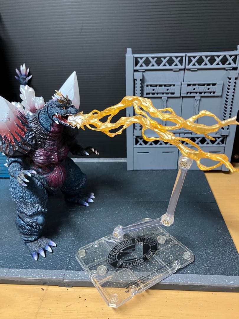 モンスターアーツスペースゴジラ