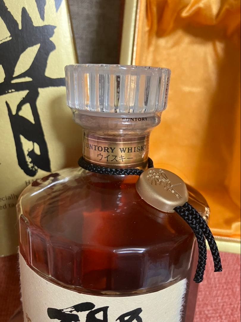 古酒 サントリー 響 HIBIKI ノンエイジ 裏ゴールドラベル 700ml