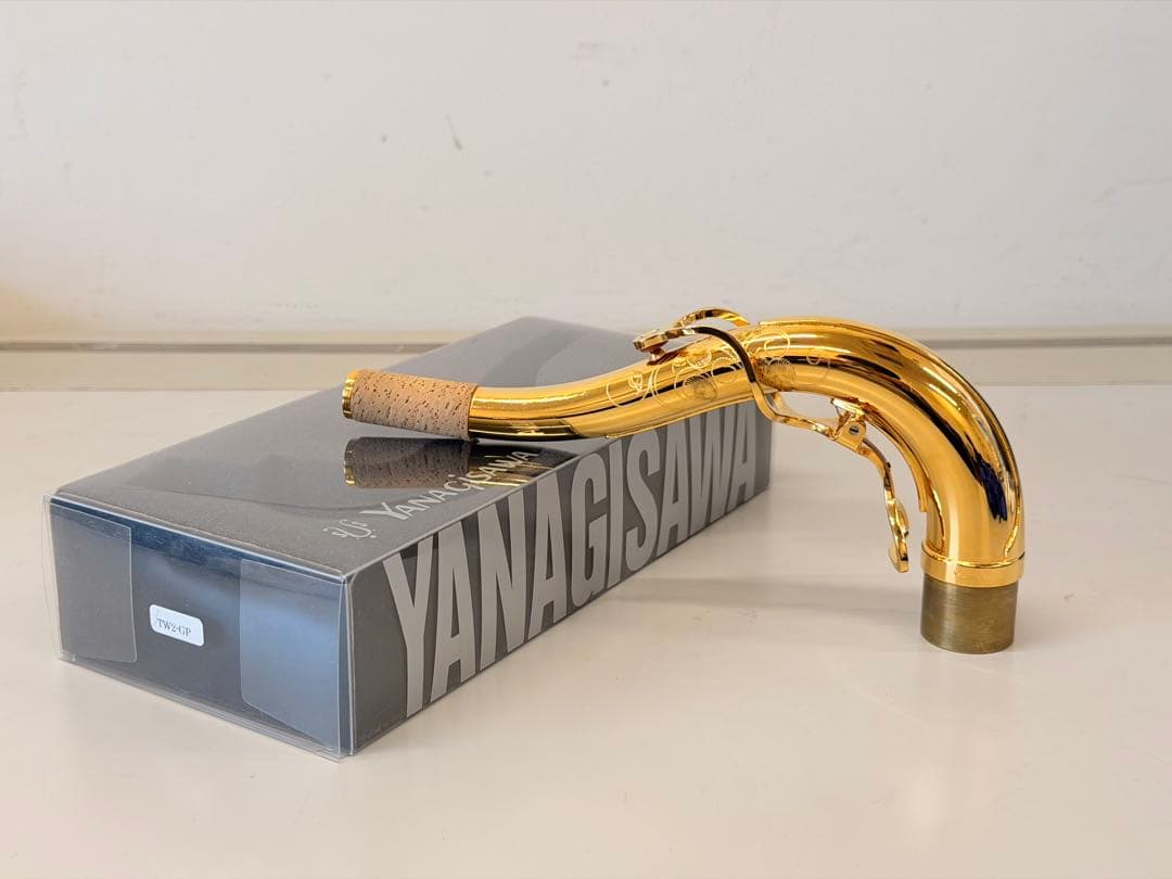 Yanagisawa ヤナギサワ　テナーサックス用ネック　TW2-GP 彫刻入り