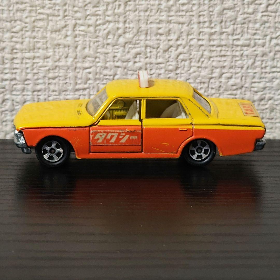 TOMICA　トミカ　クラウン　タクシー　1Aホイール
