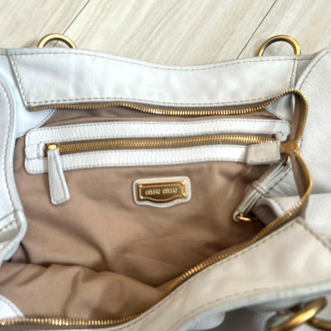 ミュウミュウ　トートバッグ