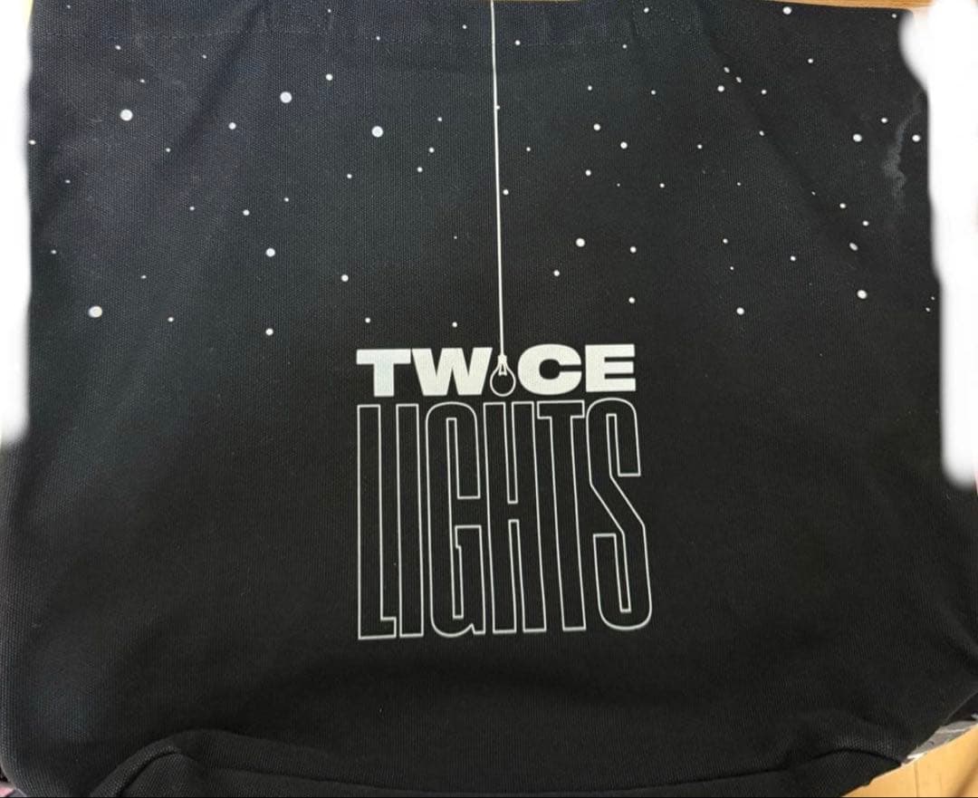 TWICE モモ 痛バ まとめ売り 缶バッジ misamo トレカ モブリー