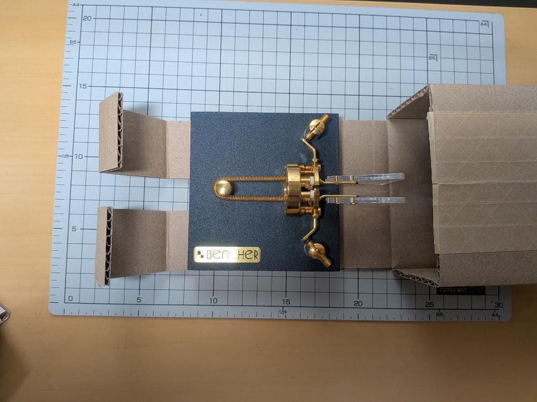 アクセサリー Bencher BY-4 Black Base, Gold Components