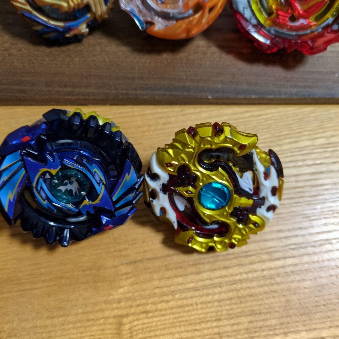 【１個追加しました　2枚目】ベイブレード　まとめ売り　２５個＋１個