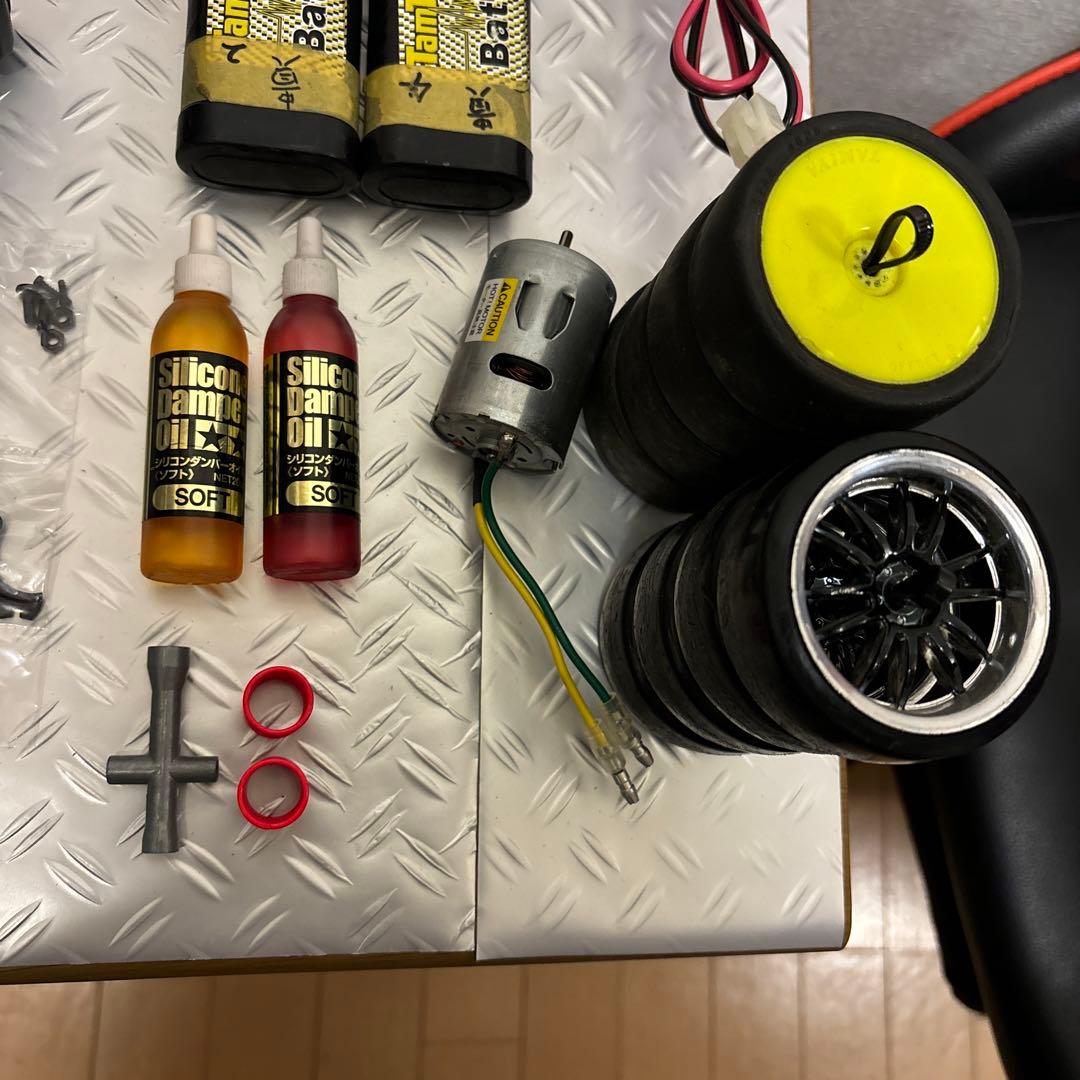 タミヤ1/10ドリフトラジコン