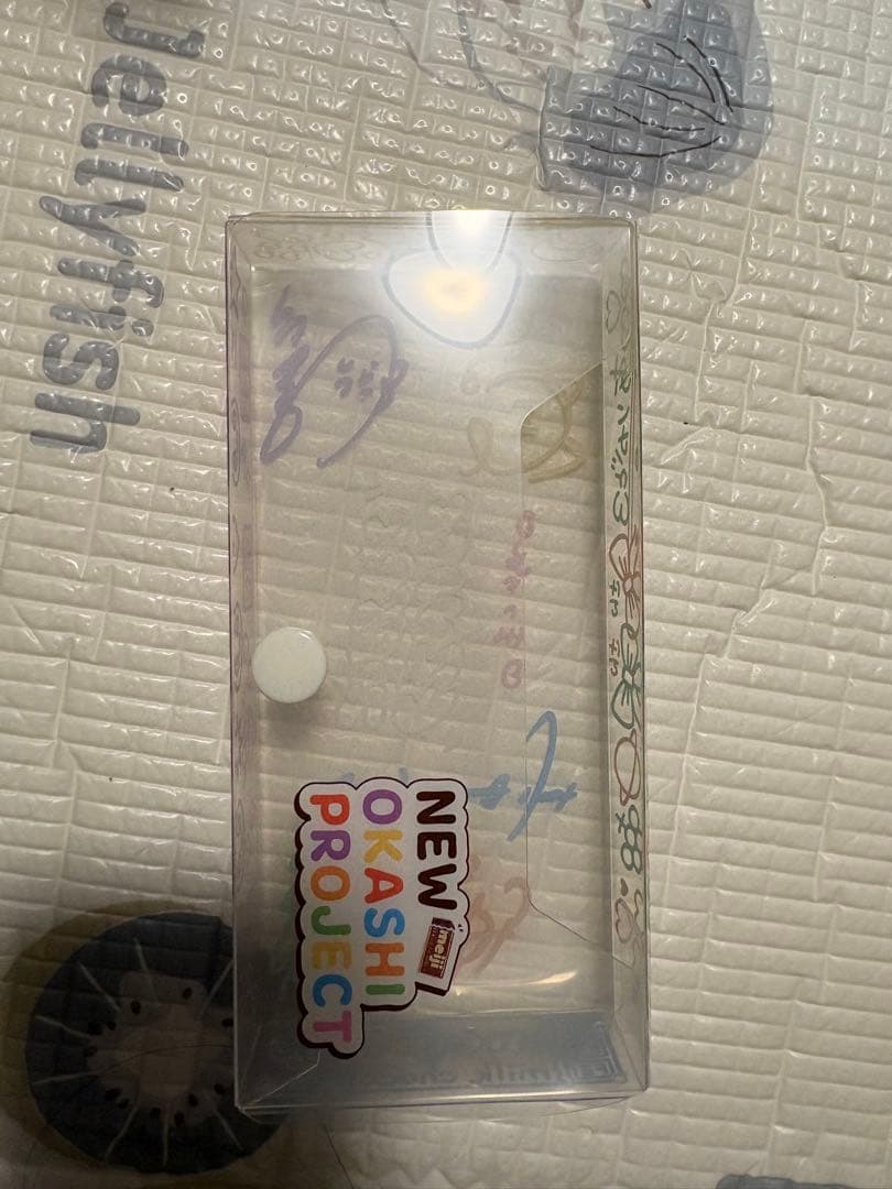 FRUITSZIPPER プロデュース！明治ミルクチョコレートケース