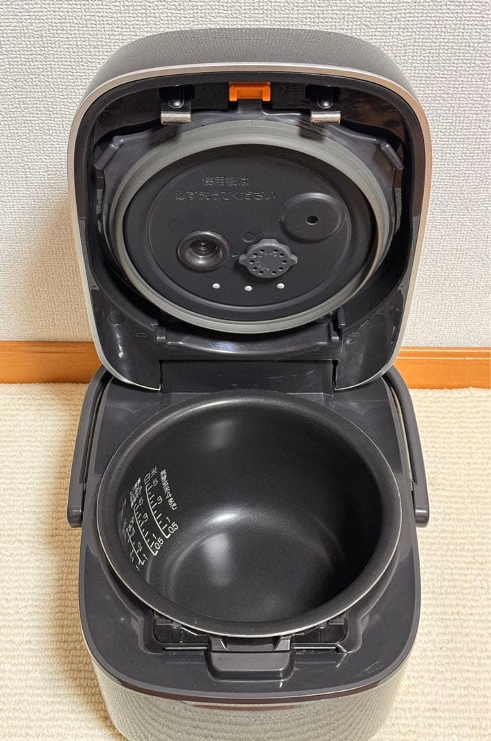 象印 極め炊き 圧力IH炊飯ジャーNW-JX10 2023年製　動作保証