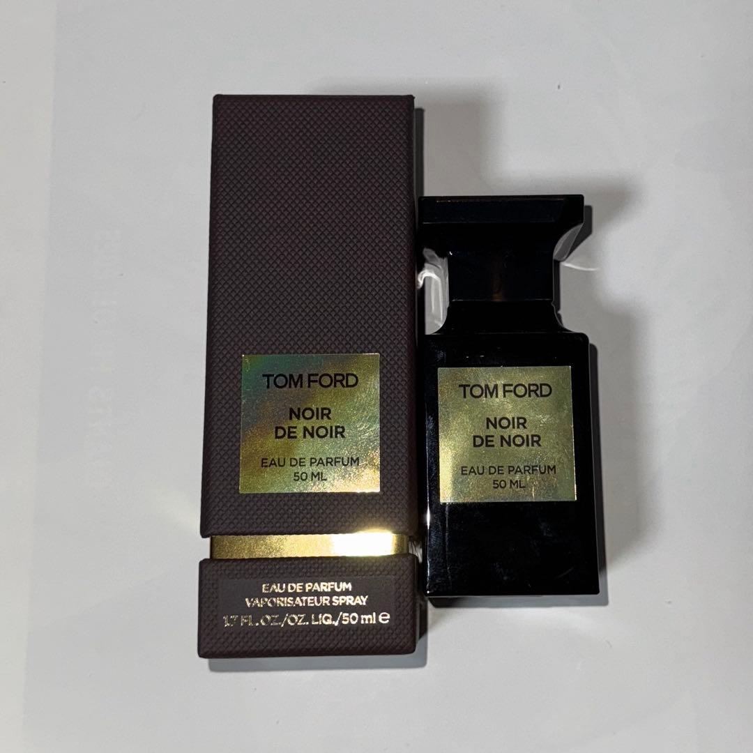 トム フォード ビューティ ノワール・デ・ノワール オード パルファム スプレ…