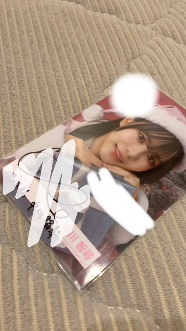 タ*ス様 櫻坂46 中川智尋　2025年　サンタ　衣装　ヨリ　直筆　サイン