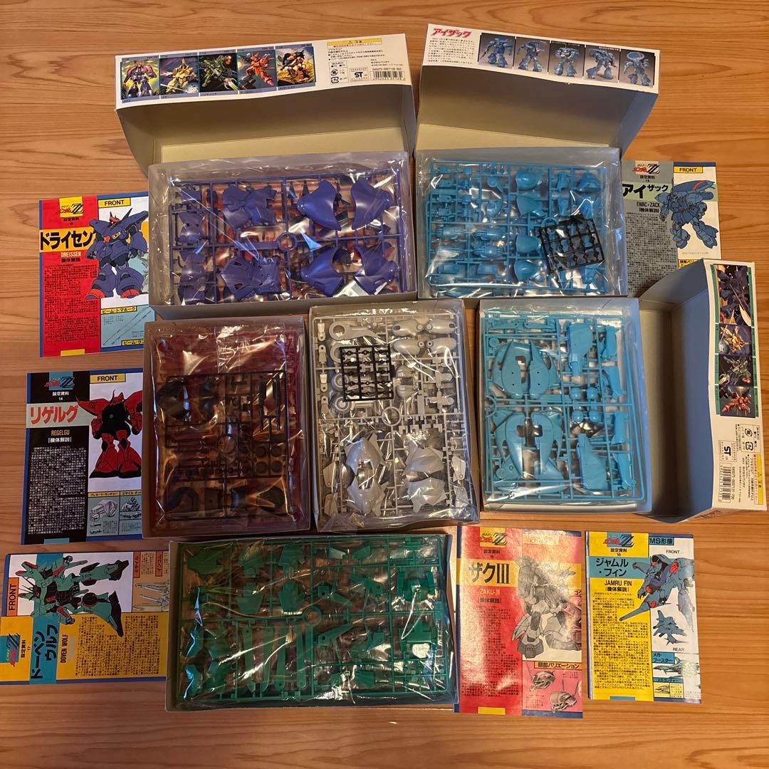 ダブルゼータガンダム　ガンプラ 1/144 スケール セット