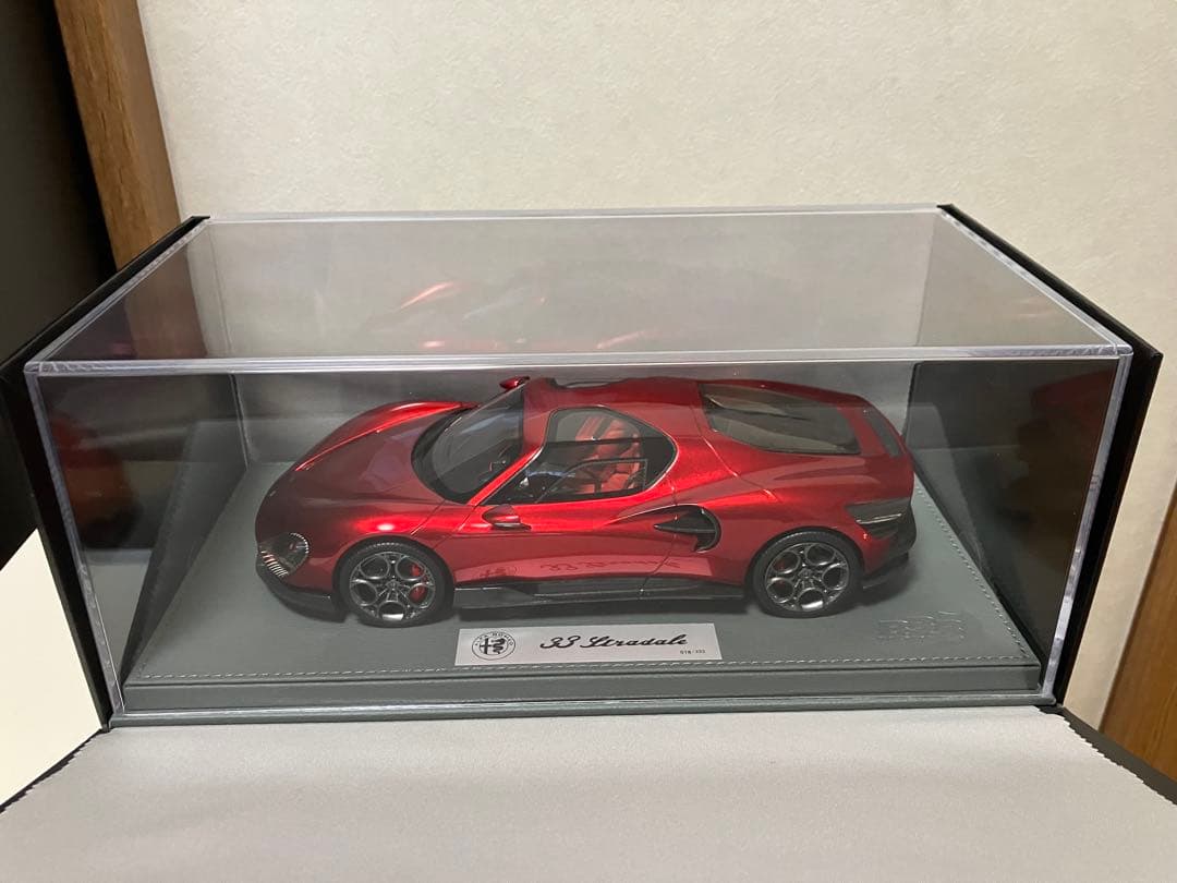 1/18 BBRアルファロメオ33ストラダーレRosso Villa DEste