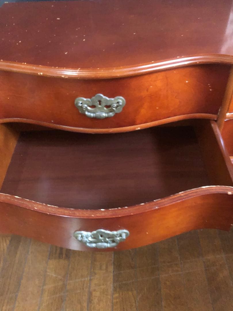 猫脚♦️アンティーク 高級 英国風 チェスト♦️お洒落タンス♦️引き出し 4♦️送料込