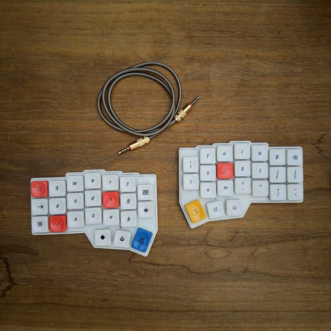 分割キーボード/Corne V4 Chocolate（組立済み品）