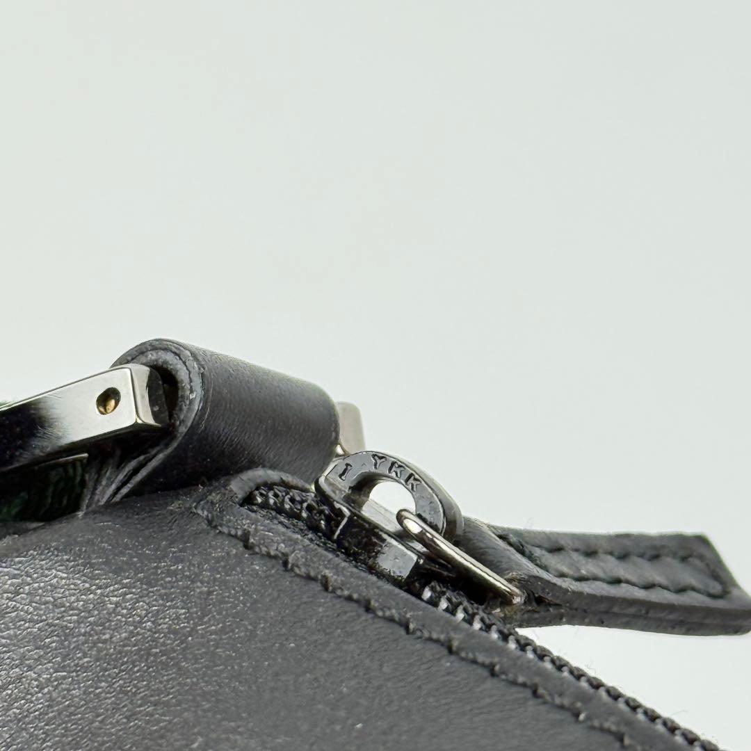 【極美品】グッチ シェリーライン アクセサリーポーチ レザー ロゴプレート 黒