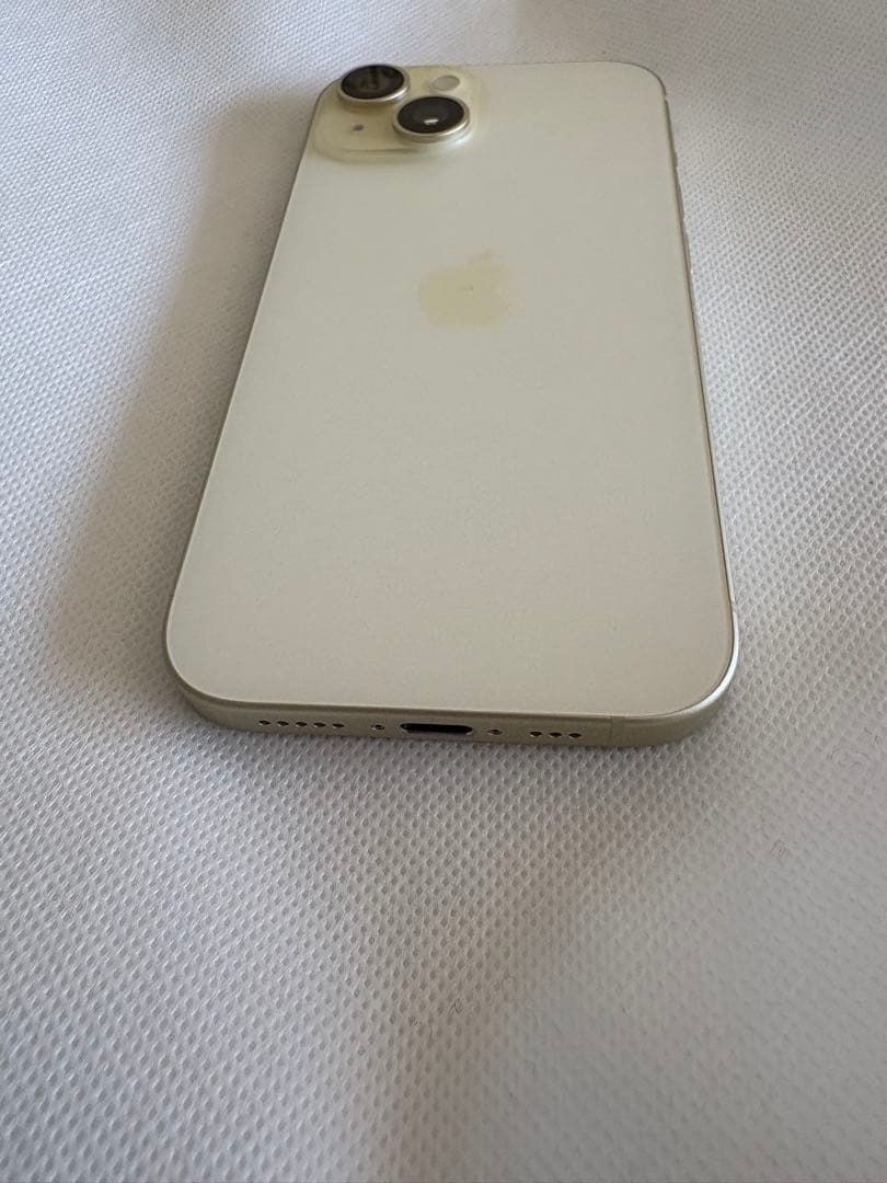 【中古 美品】iPhone15 128GB イエロー SIMフリー