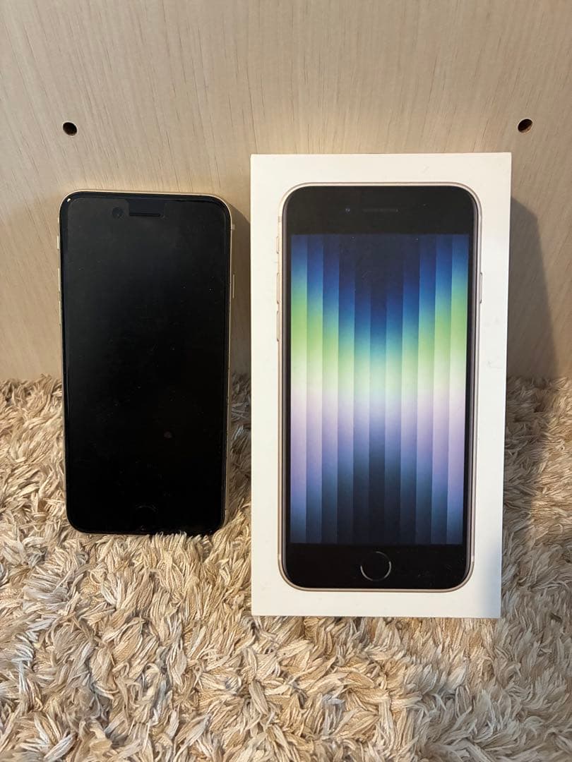 iPhone SE 128GB 白