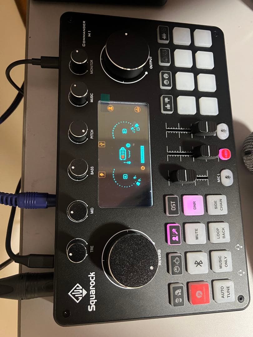 オーディオインターフェイスCommander M1