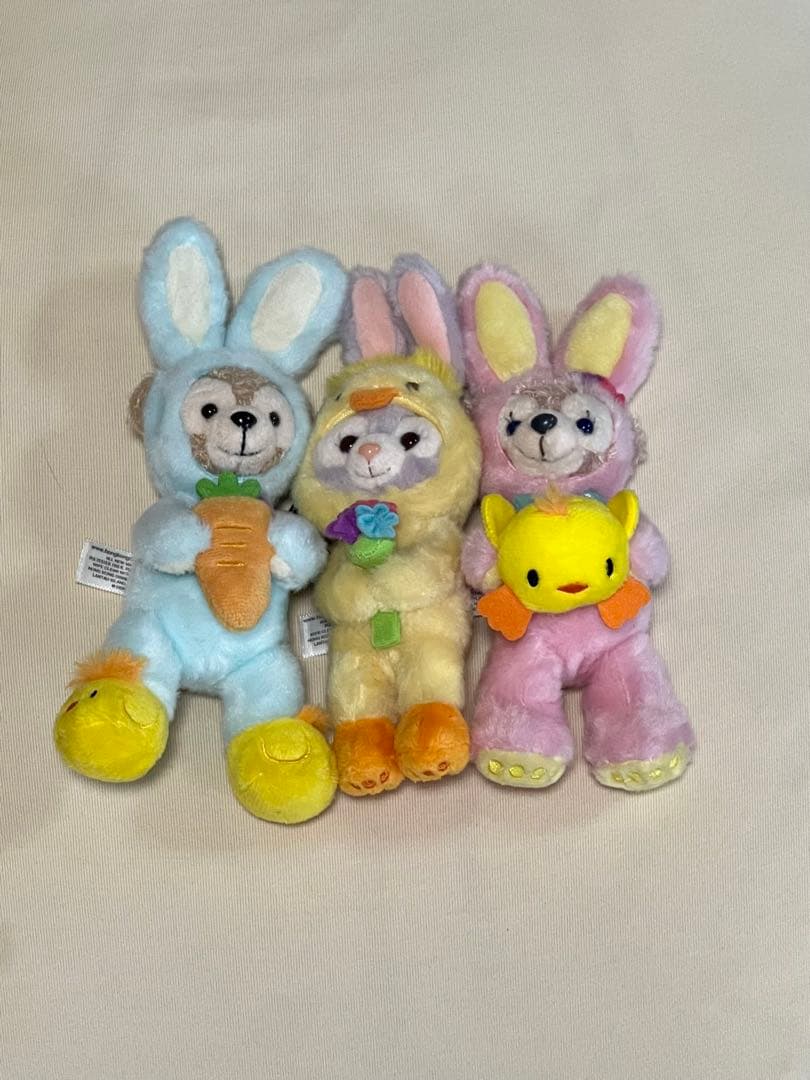 香港ディズニー　イースター　ダッフィー シェリーメイ ステラルー　チャーム