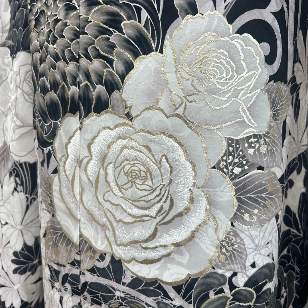 シックな黒地モノトーン薔薇と乱菊の振袖フルセット