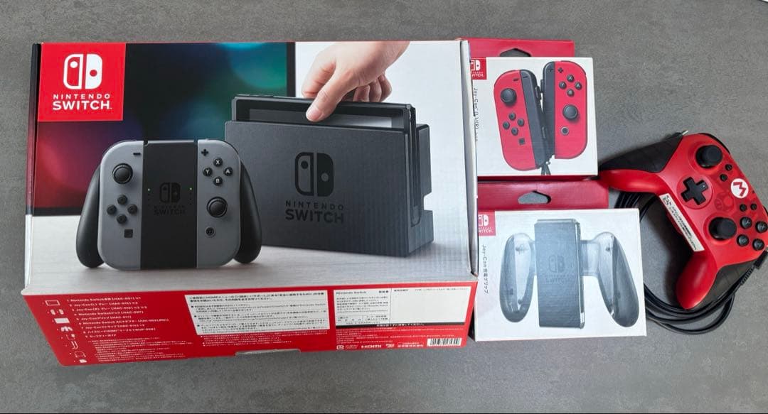 Nintendo Switch 本体 グレー 赤ジョイコン　コントローラー
