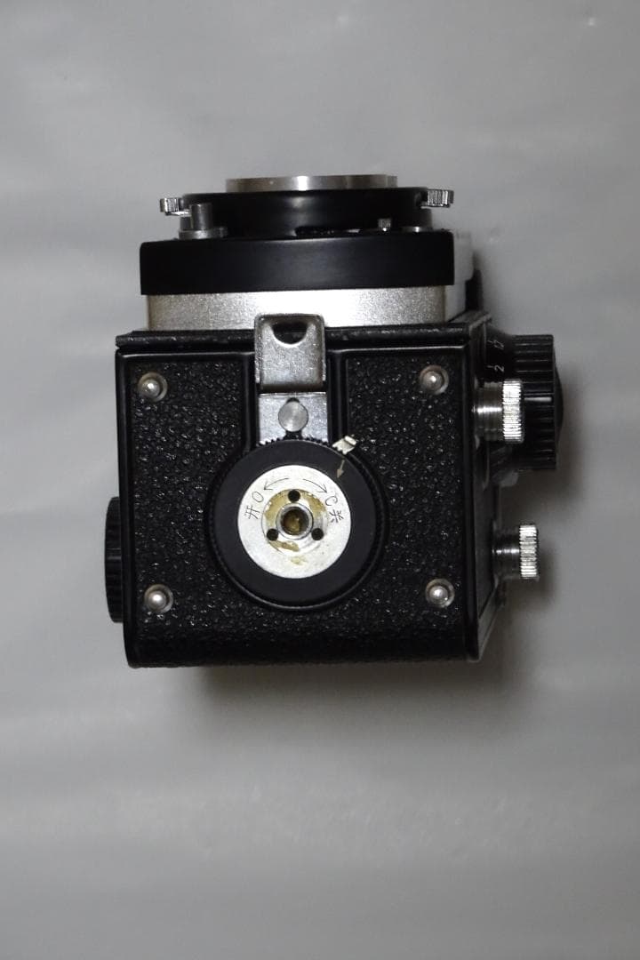 『 海鴎 』二眼レフ４B　1984年上海での購入品