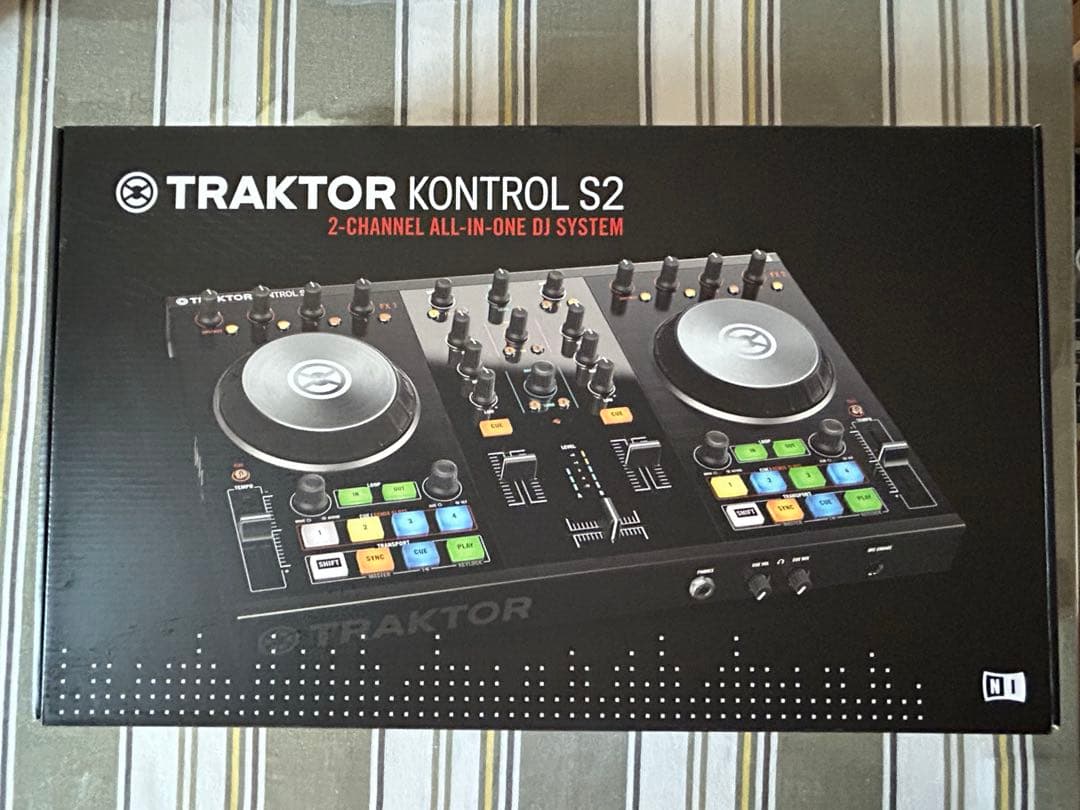 TRAKTOR KONTROL S2 MKⅡ