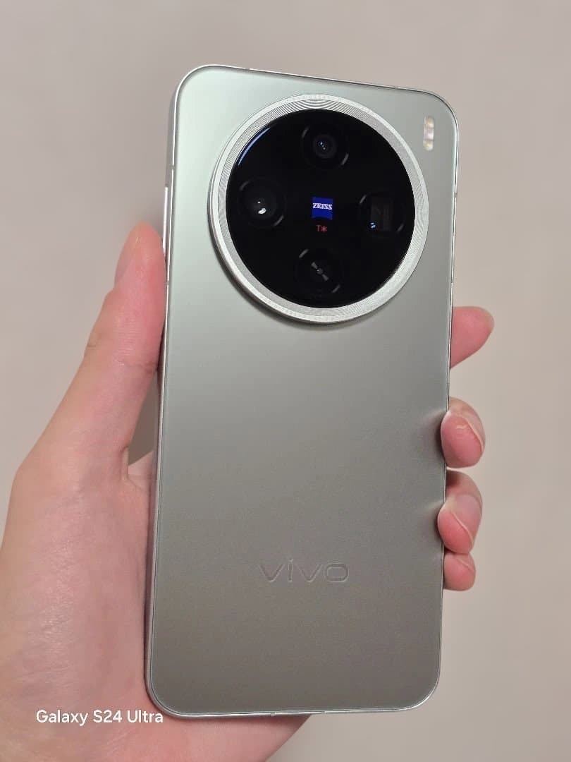 【超美品レア物】vivo X200 Pro mini 钛青(グリーン)256GB