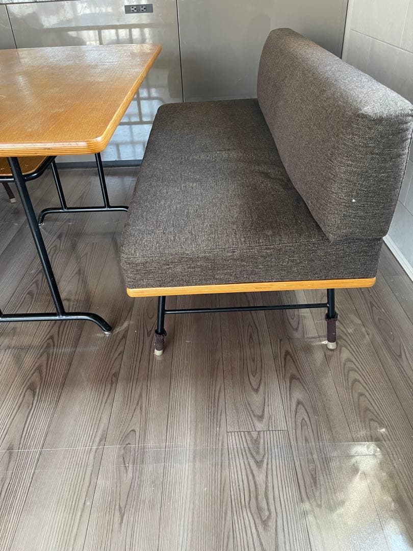 ウニコ ファニート 　I字型ソファ