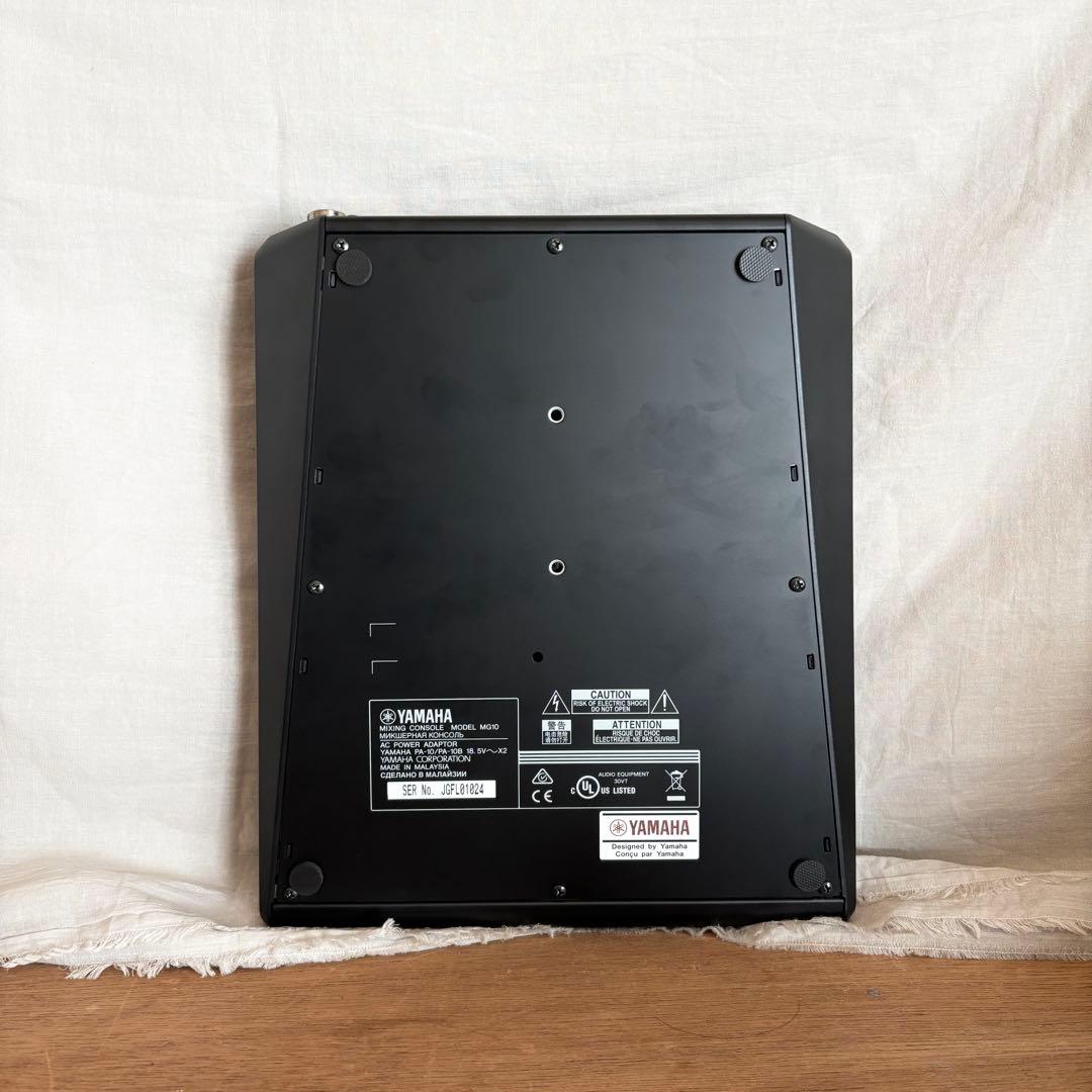 Yamaha MG10 アナログミキサー