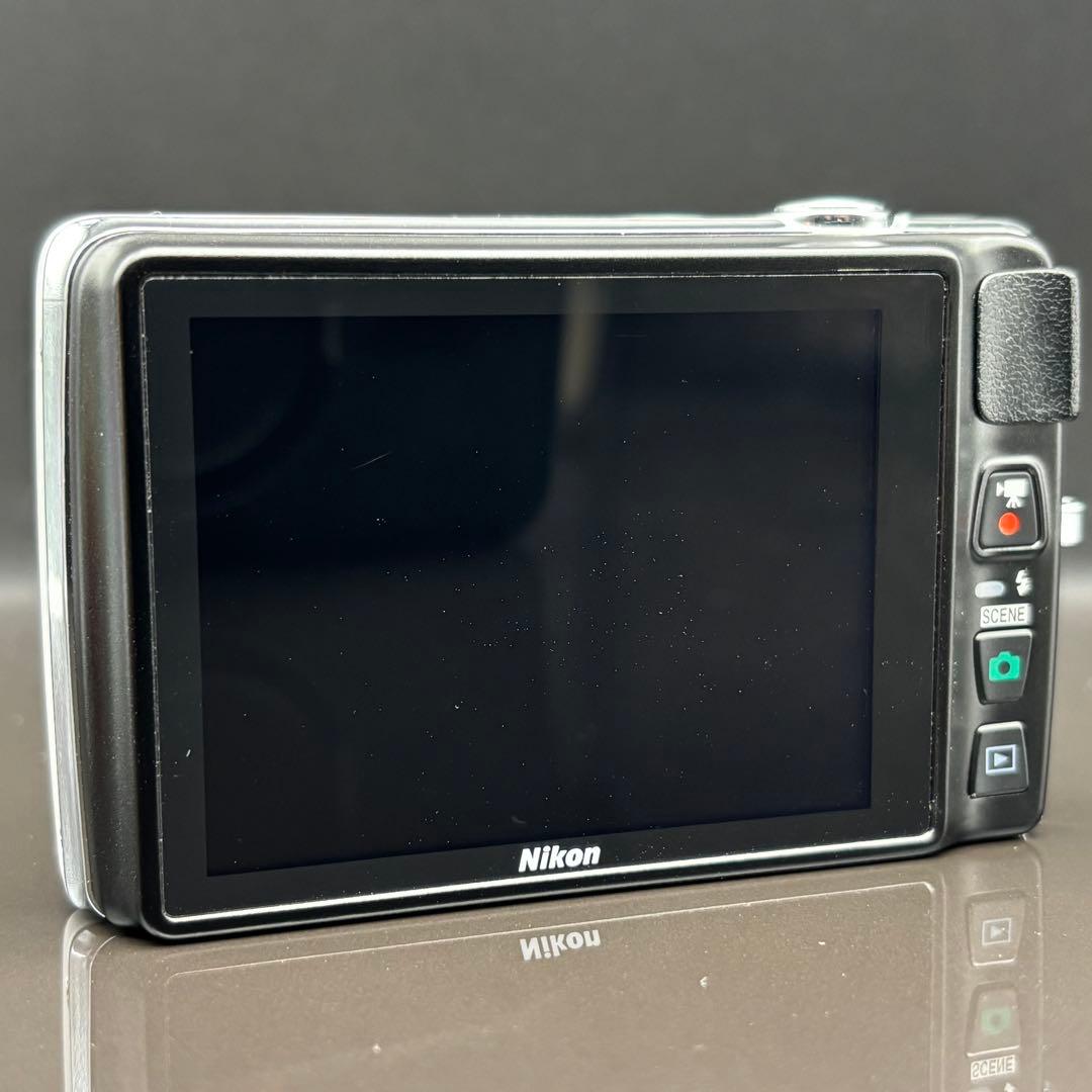 美品 Nikon COOLPIX S4300