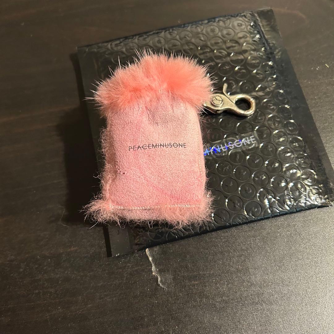 peaceminusone ファーケース