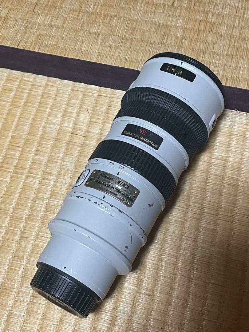 Nikon 70ー200 F2.8 ED VR